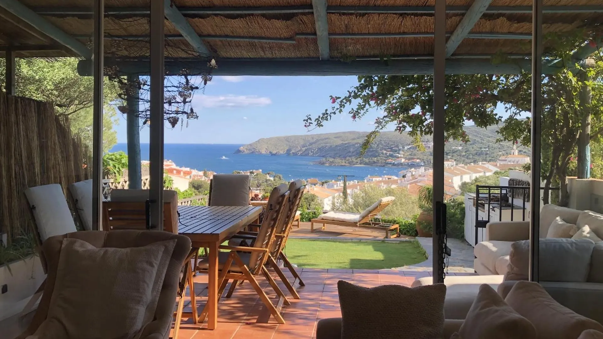 Stunning Views Over Cadaques 0*,  Spain